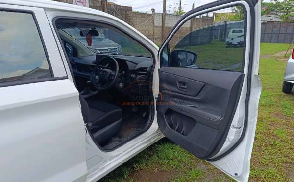 DAIHATSU XENIA X