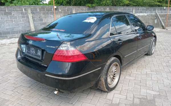 HONDA ACCORD CM5 VTI