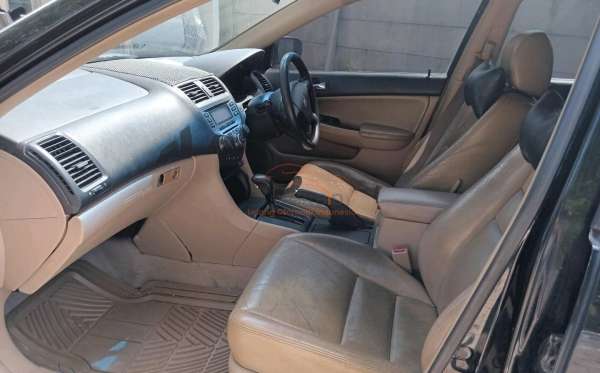 HONDA ACCORD CM5 VTI