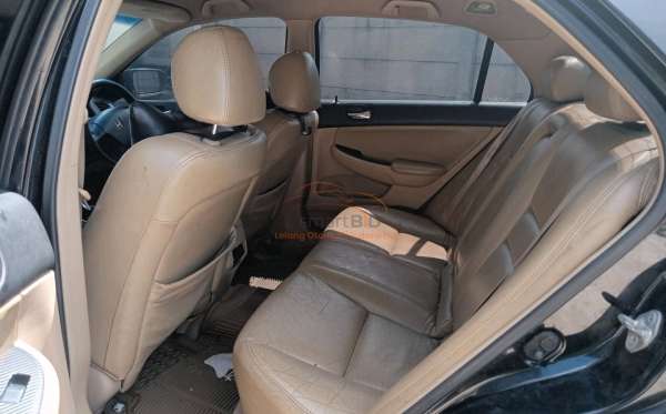 HONDA ACCORD CM5 VTI