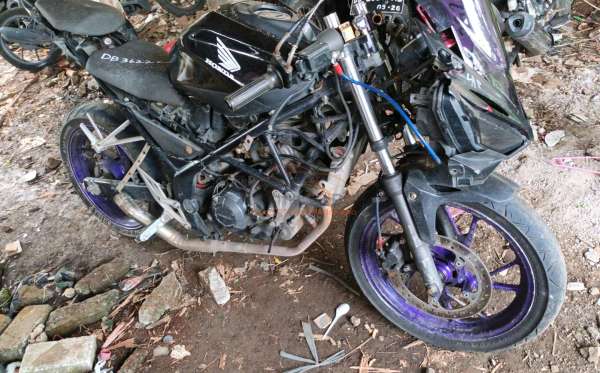 HONDA CBR 150