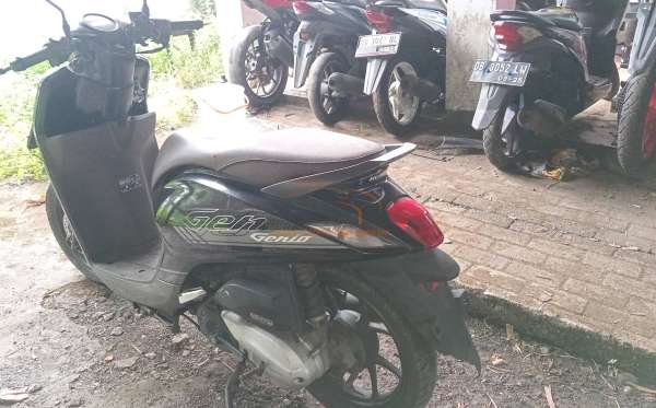 HONDA GENIO