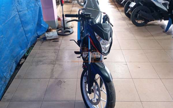 HONDA SONIC 150 R