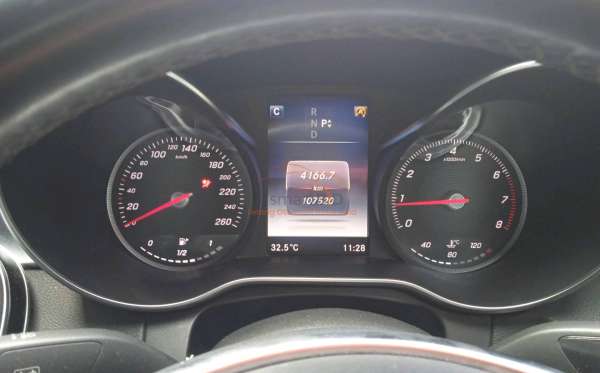 MERCEDES BENZ C250