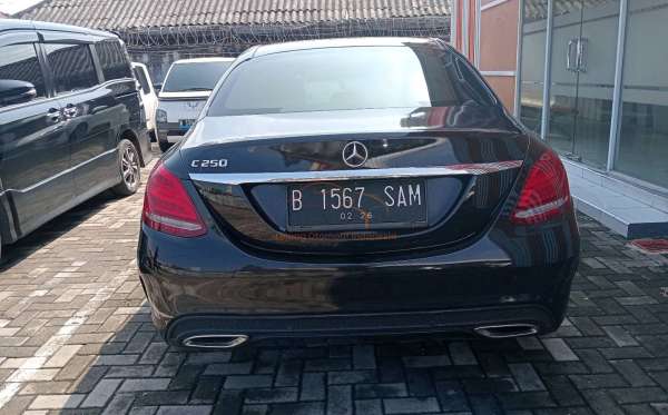 MERCEDES BENZ C250