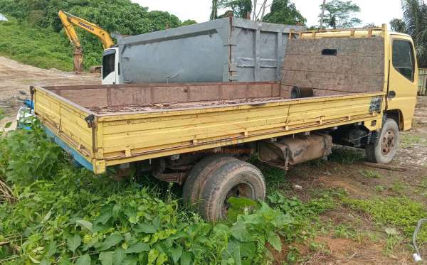 MITSUBISHI COLT DIESEL FE 74