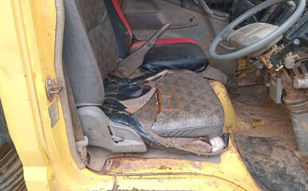 MITSUBISHI COLT DIESEL FE 74