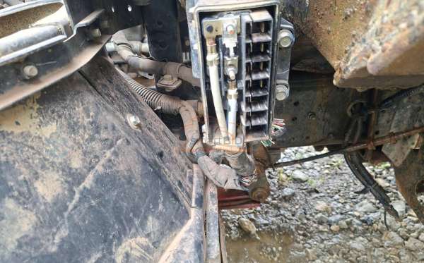 MITSUBISHI  FE  75 SHDX