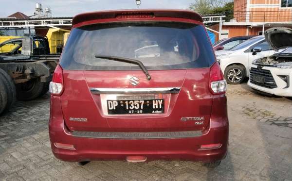 SUZUKI ERTIGA