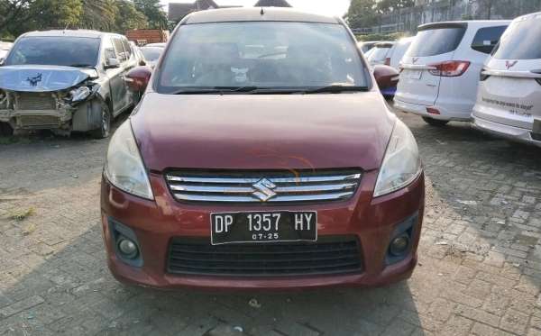 SUZUKI ERTIGA