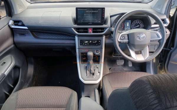 TOYOTA AVANZA 1.5 G