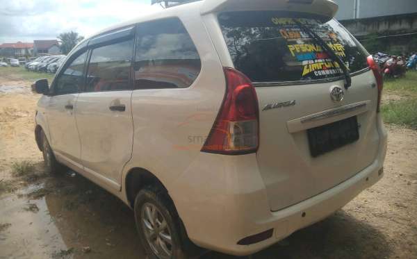 TOYOTA AVANZA 1.3 G
