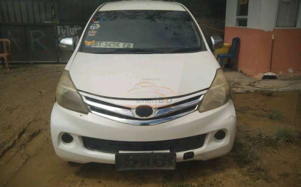 TOYOTA AVANZA 1.3 G