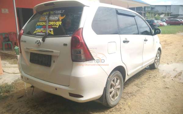 TOYOTA AVANZA 1.3 G