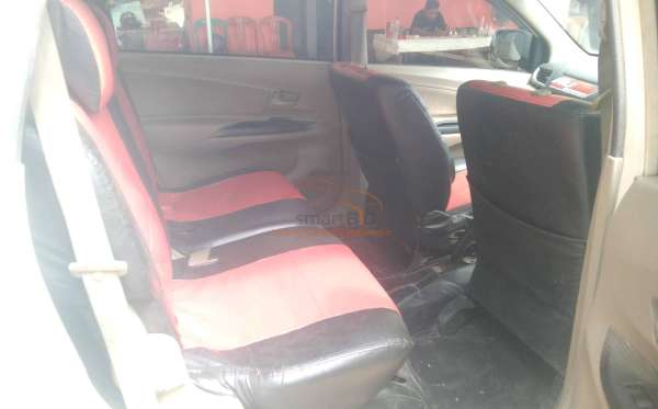 TOYOTA AVANZA 1.3 G