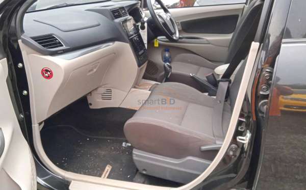 TOYOTA  AVANZA  1.3 G
