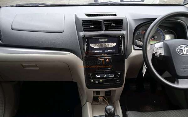 TOYOTA  AVANZA  1.3 G