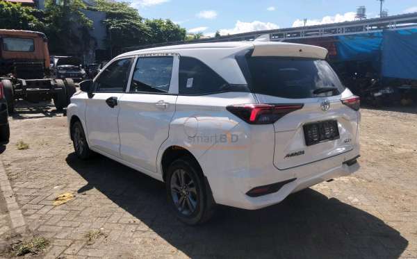 TOYOTA AVANZA 1.5 G