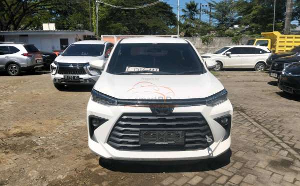 TOYOTA AVANZA 1.5 G