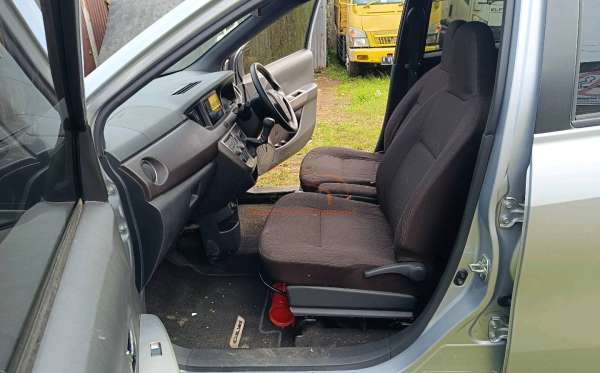 TOYOTA CALYA 1.2 G M/T