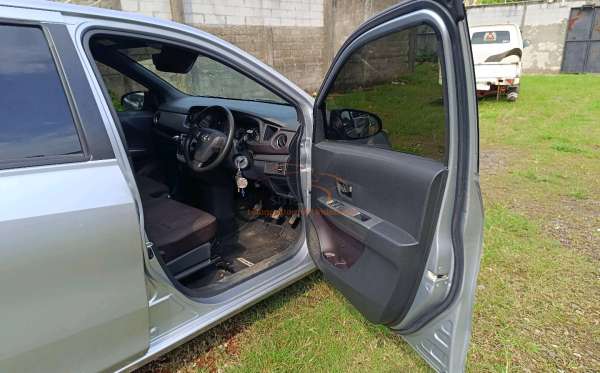 TOYOTA CALYA 1.2 G M/T