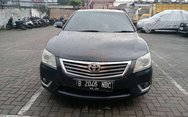 TOYOTA CAMRY V