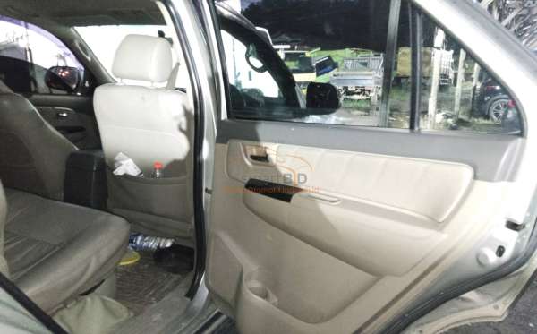 TOYOTA FORTUNER 2.7 G LUX