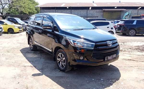 TOYOTA INNOVA 2.4 G