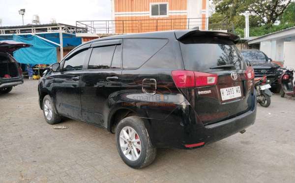 TOYOTA INNOVA