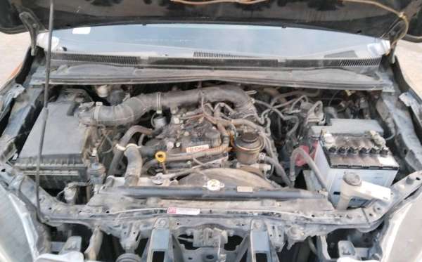 TOYOTA INNOVA