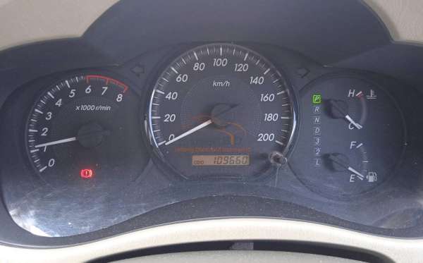 TOYOTA INNOVA G
