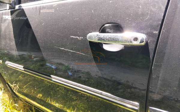 TOYOTA INNOVA