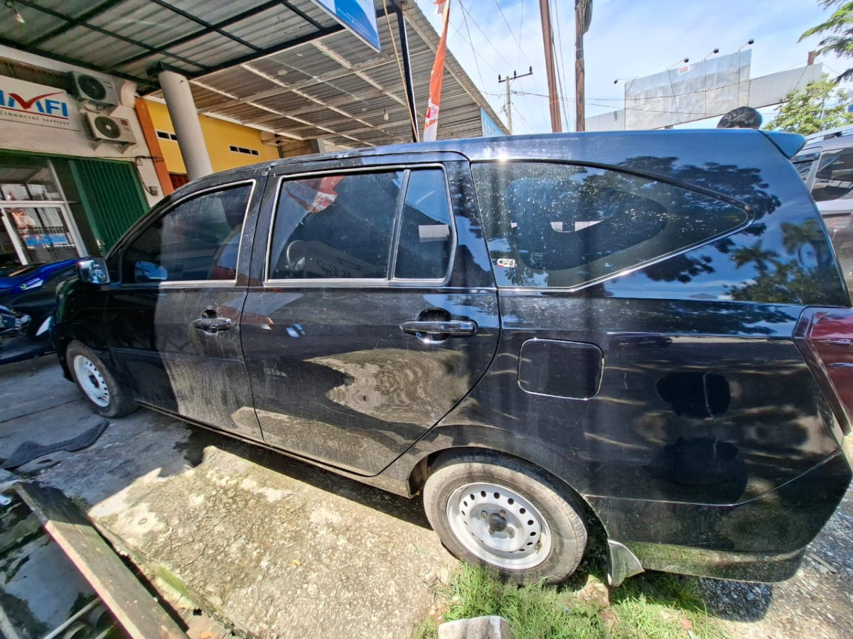 DAIHATSU SIGRA  M