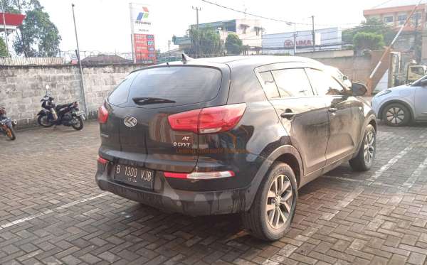 KIA  SPORTAGE  2.0 LX