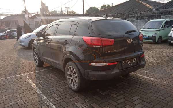 KIA  SPORTAGE  2.0 LX