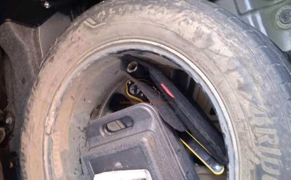 KIA  SPORTAGE  2.0 LX