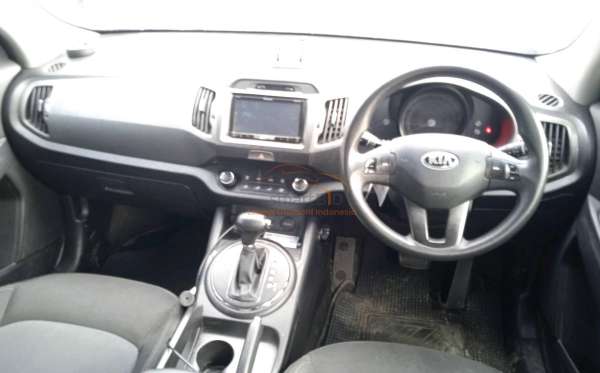 KIA  SPORTAGE  2.0 LX