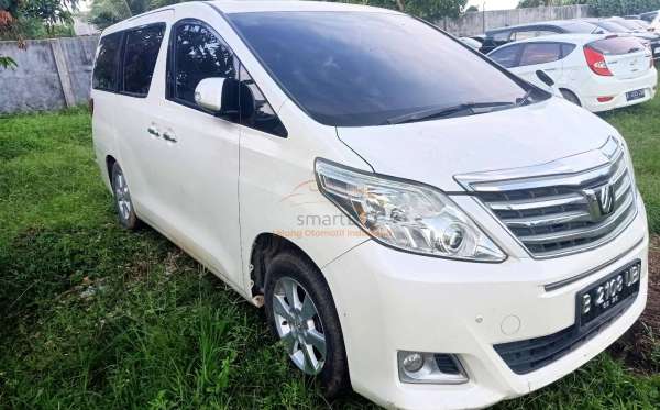 TOYOTA ALPHARD 2.4 X