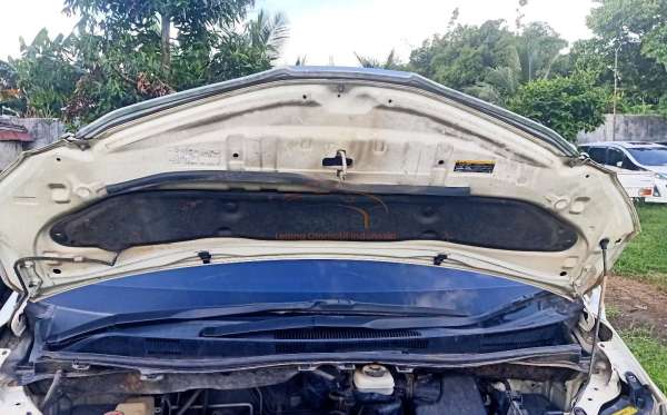 TOYOTA ALPHARD 2.4 X