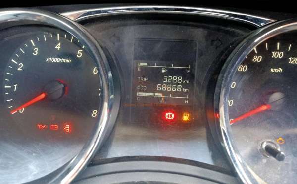 WULING CONFERO 1.5 DB MY (4X2)