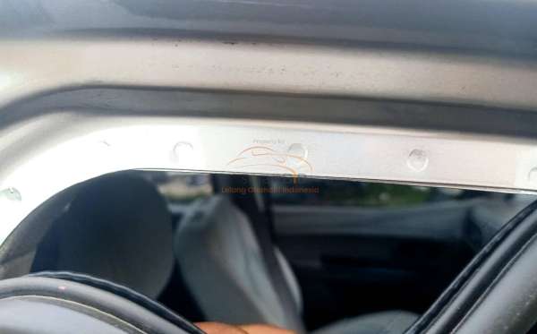 WULING CONFERO 1.5 DB MY (4X2)