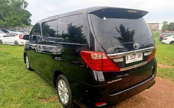 TOYOTA ALPHARD 2.4