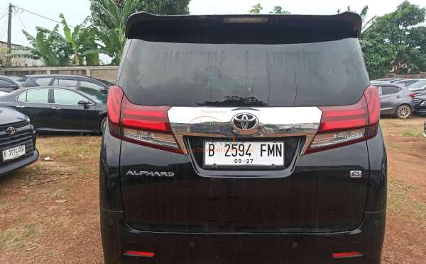 TOYOTA ALPHARD 2.5 G