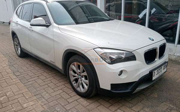 BMW X1 SDRIVE 18I