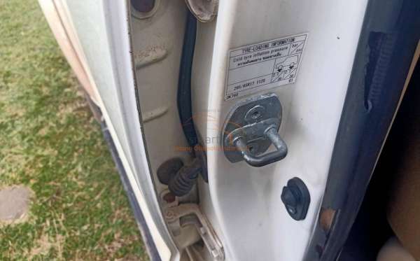 TOYOTA FORTUNER 2.5G AT