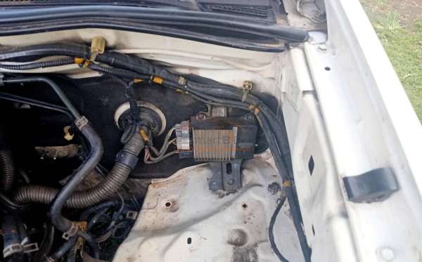 TOYOTA FORTUNER 2.5G AT