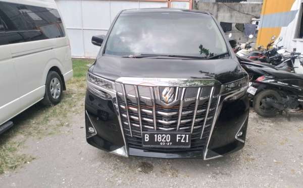 TOYOTA ALPHARD 2.5 G