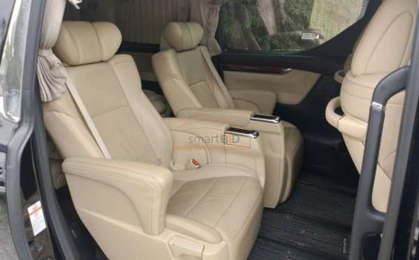 TOYOTA ALPHARD 2.5 G