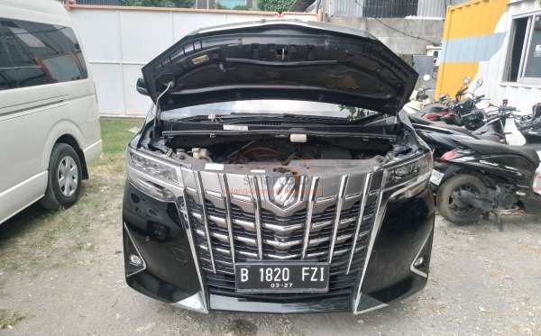 TOYOTA ALPHARD 2.5 G