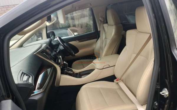 TOYOTA ALPHARD 2.5 G